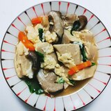 高野豆腐と椎茸と小松菜の卵とじ